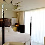Carmo's Boutique - Small Luxury Of The World 5*