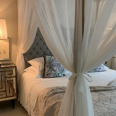 Hotel Carmo's Boutique - Small Luxury Of The World