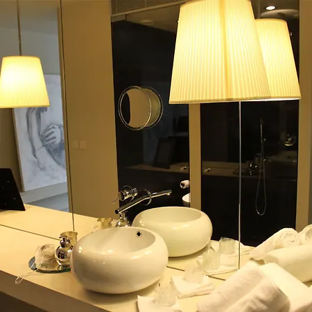 Carmo's Boutique - Small Luxury Of The World 5*