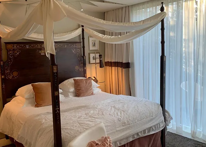 Carmo's Boutique - Small Luxury Of The World