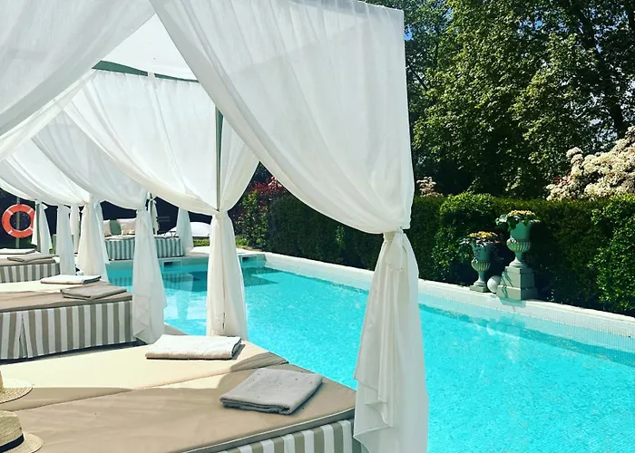 Carmo's Boutique - Small Luxury Of The World