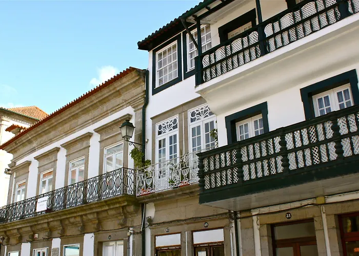 Carmo's Boutique - Small Luxury Of The World